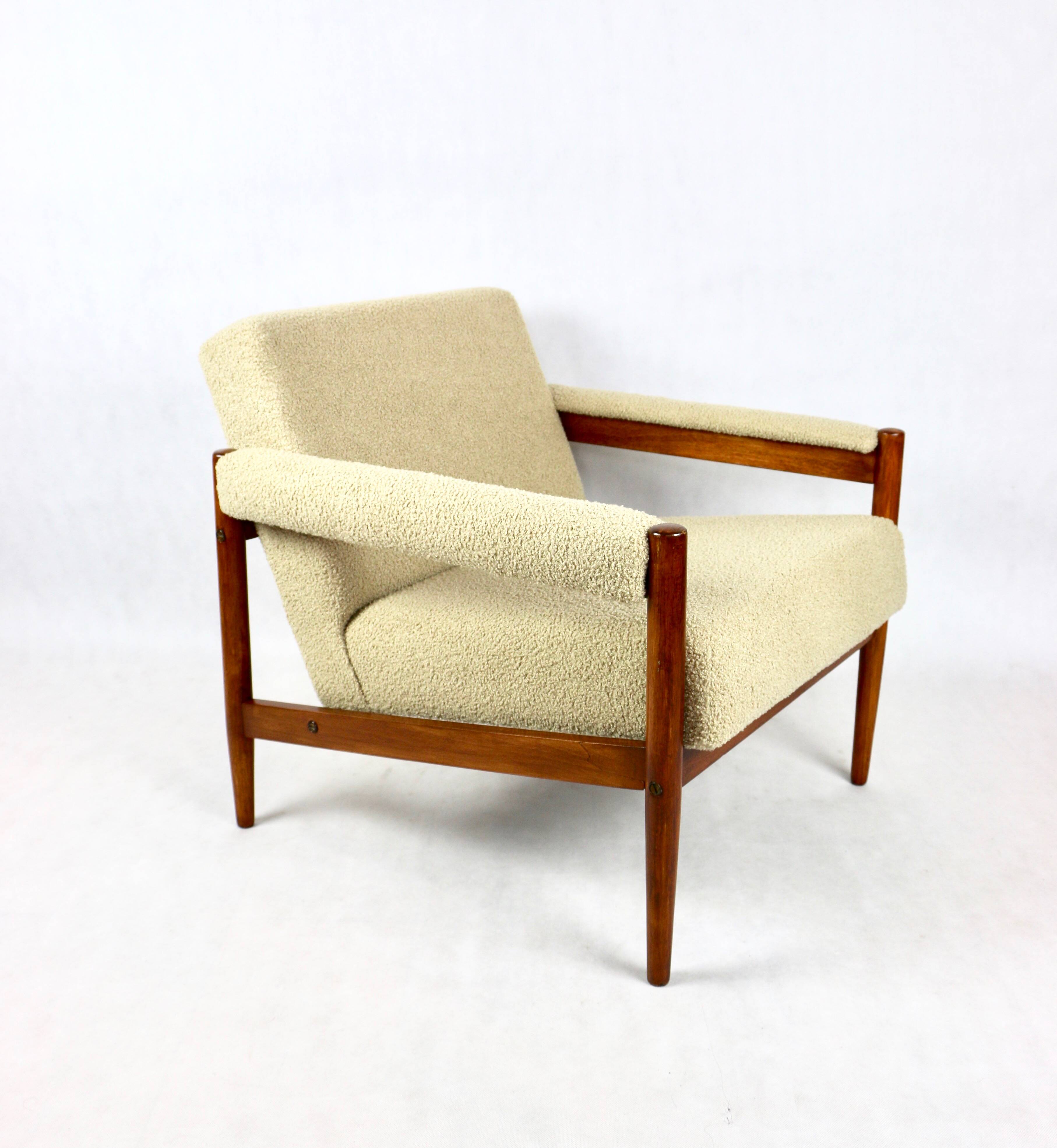 Vintage beige boucle loop armchair, 1970s