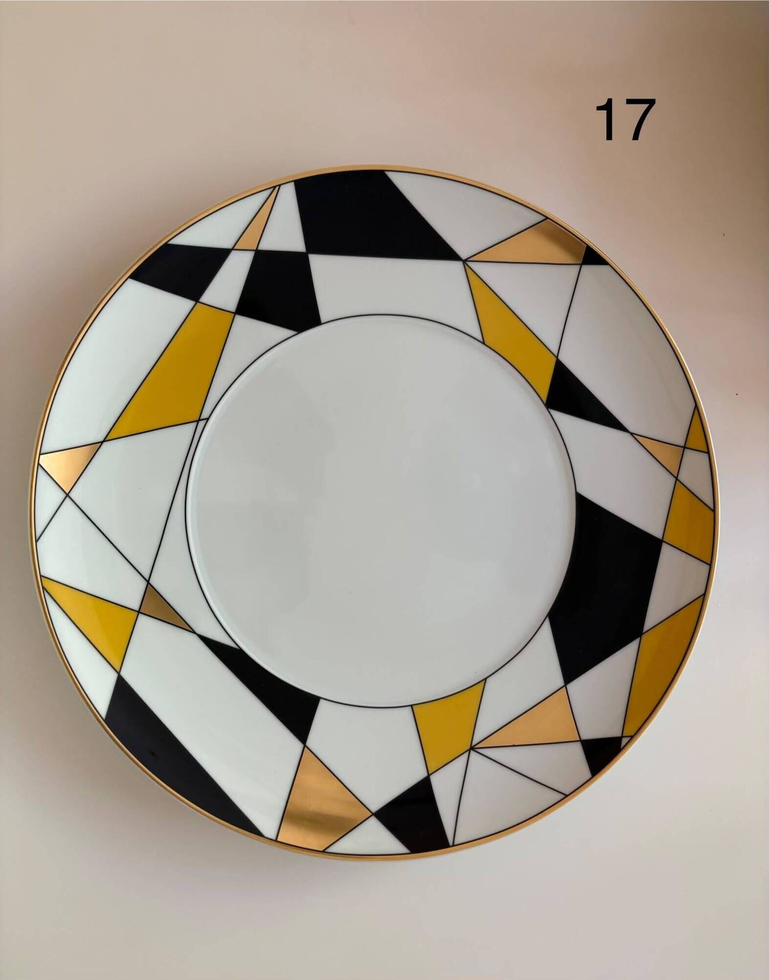 "Arlequim" porcelain dinnerware from Vista Alegre - Complete set