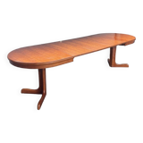 Table extensible jusqu'à 285 cm