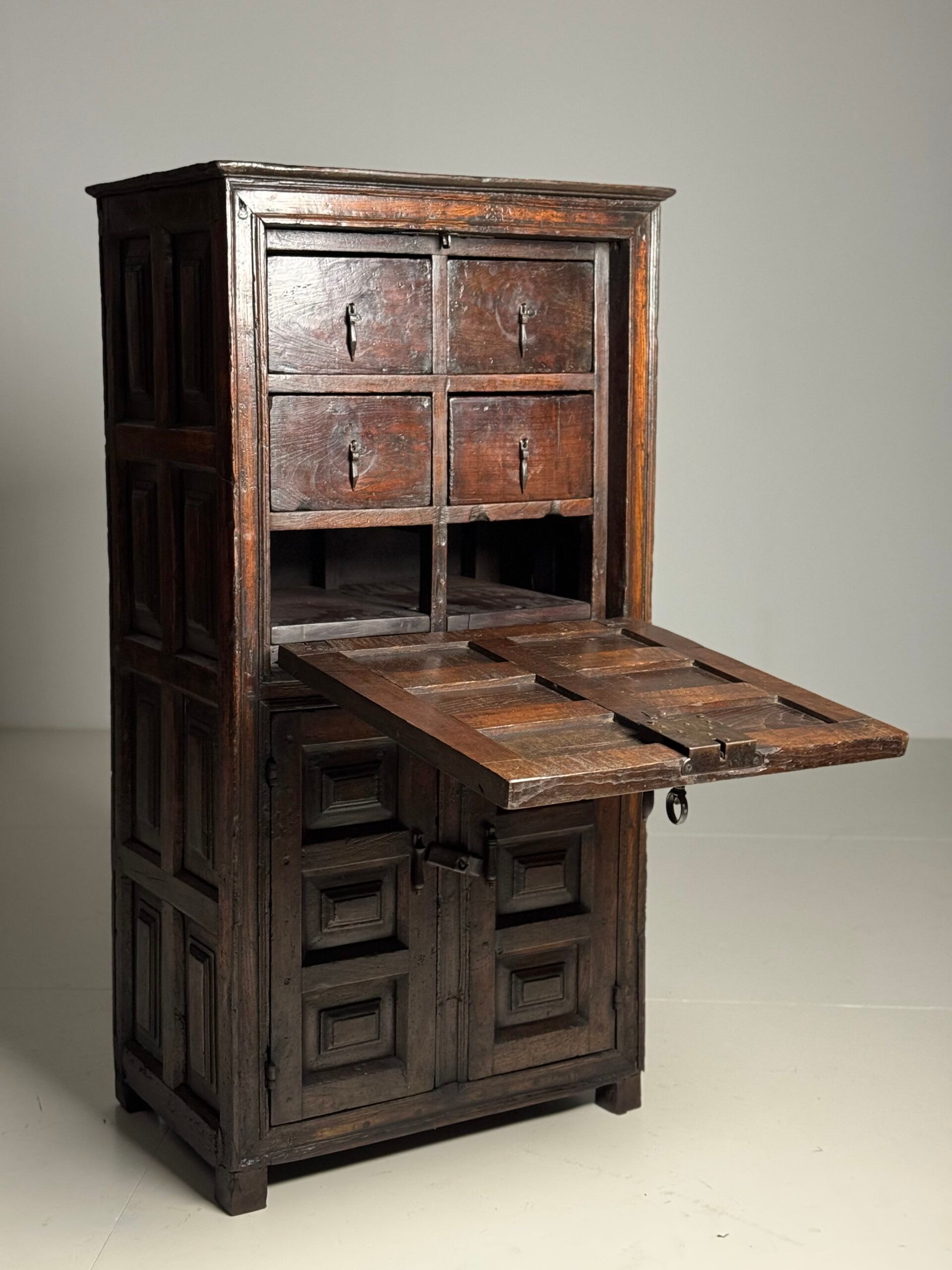 Spanish cabinet ca. 1700