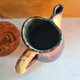 Modernist pitcher in glazed ceramic with pinched beak from Accolay