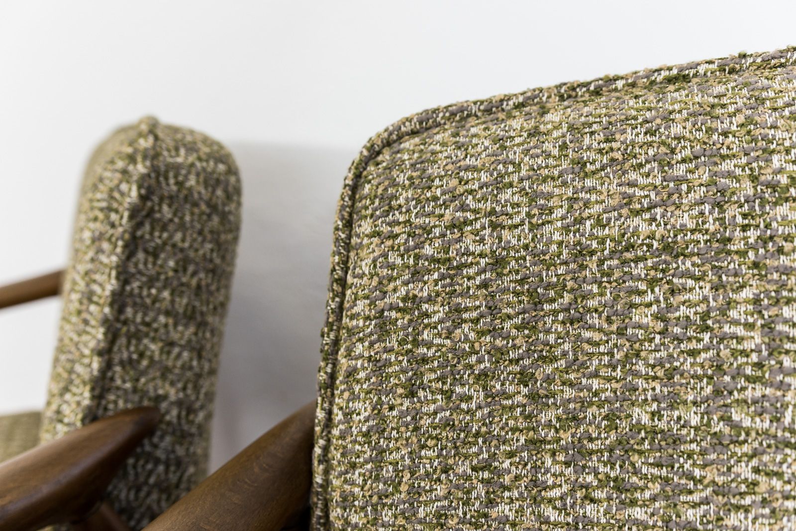 Pair of restored vintage GFM 87 armchairs by Juliusz Kedziorek, 1960s