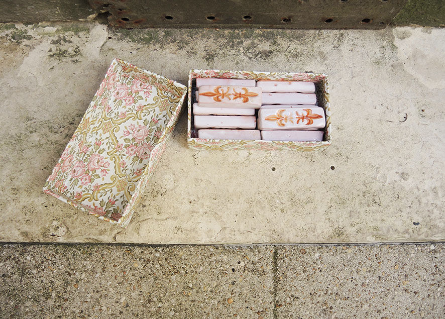 12 ancient fleur de lys knife holders in terracotta