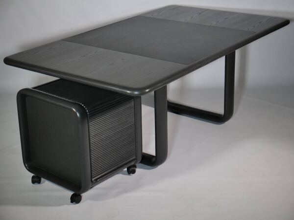 Bureau ''Hombre'' en bois massif par B.Vogtherr pour Rosenthal, années 1970