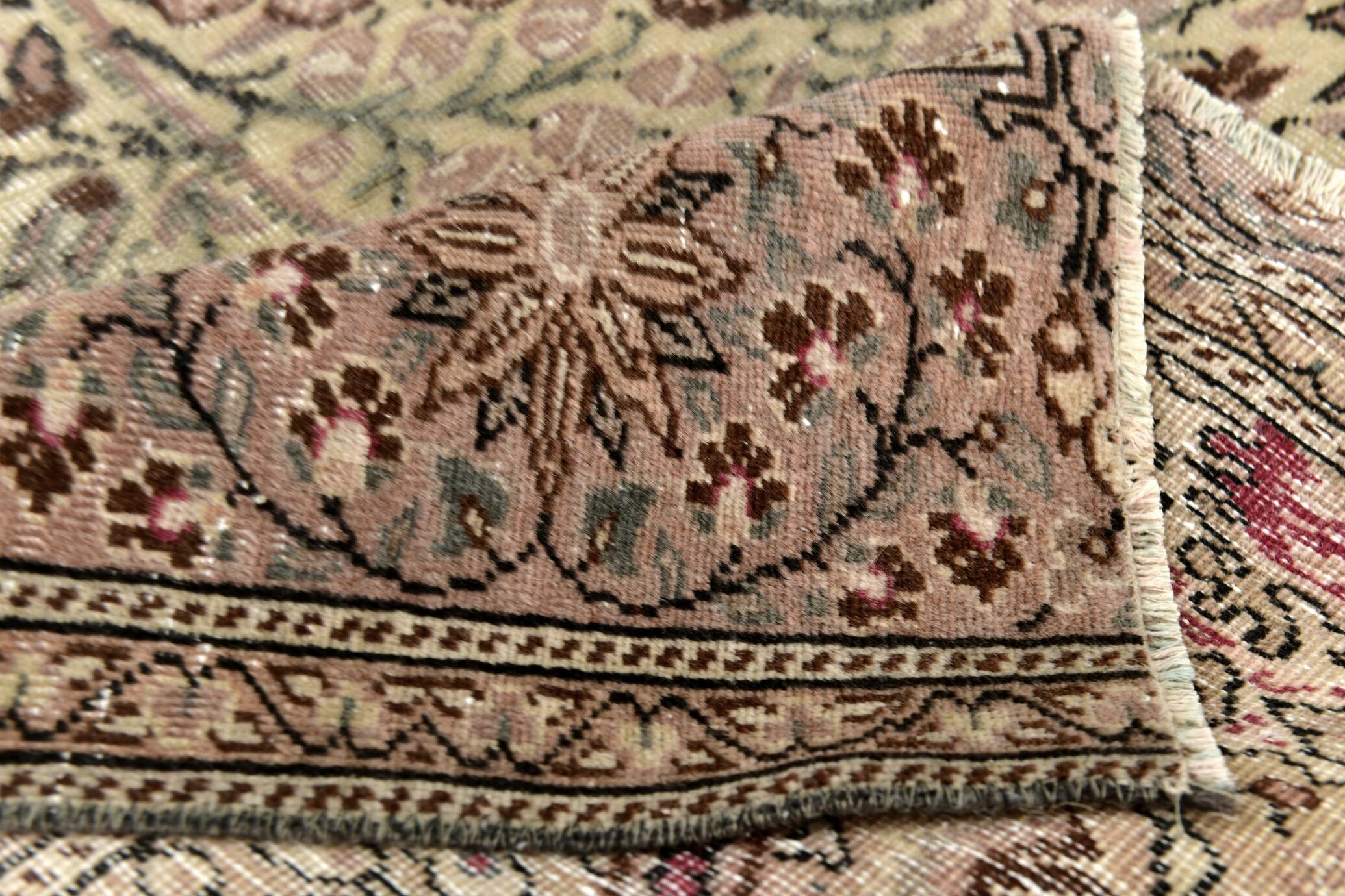 Brown & Cream Handmade Persian Rug, 196x260Cm