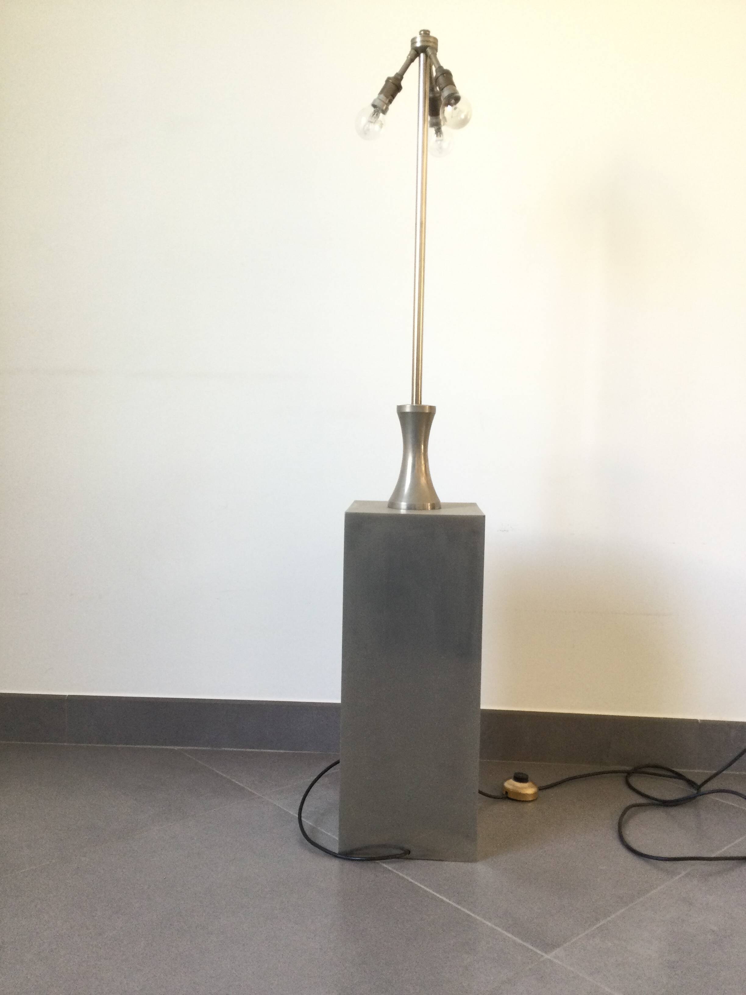 1970 square lamp