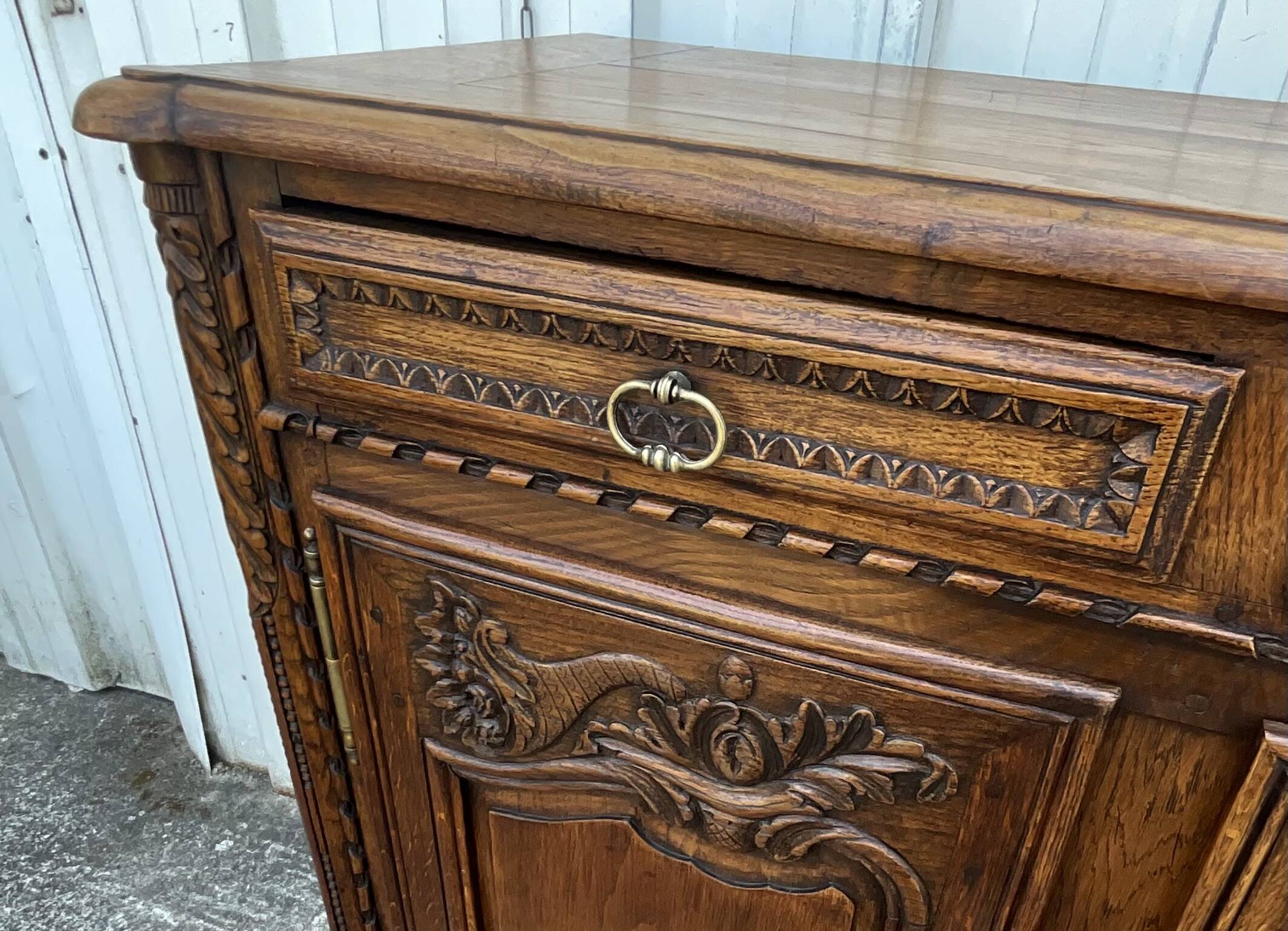 Louis XV style sideboard in solid oak, country style, 19th century