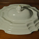 Vegetable soup tureen lid Moustiers 18th century South France