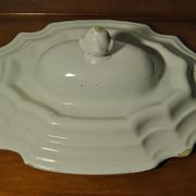 Vegetable soup tureen lid Moustiers 18th century South France