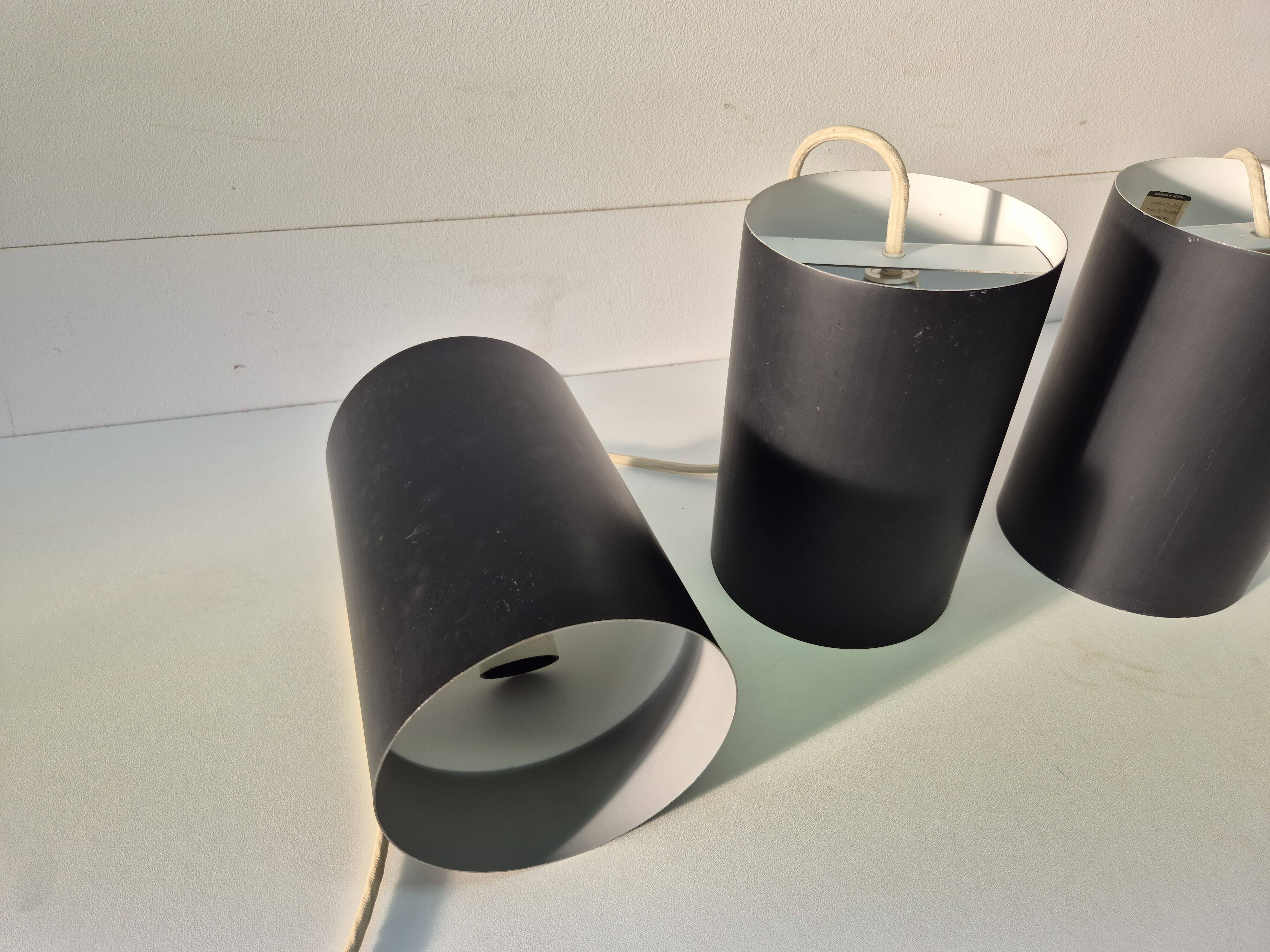 6 Louis Poulsen "pipe" pendant lights, 1960s, lacquered steel