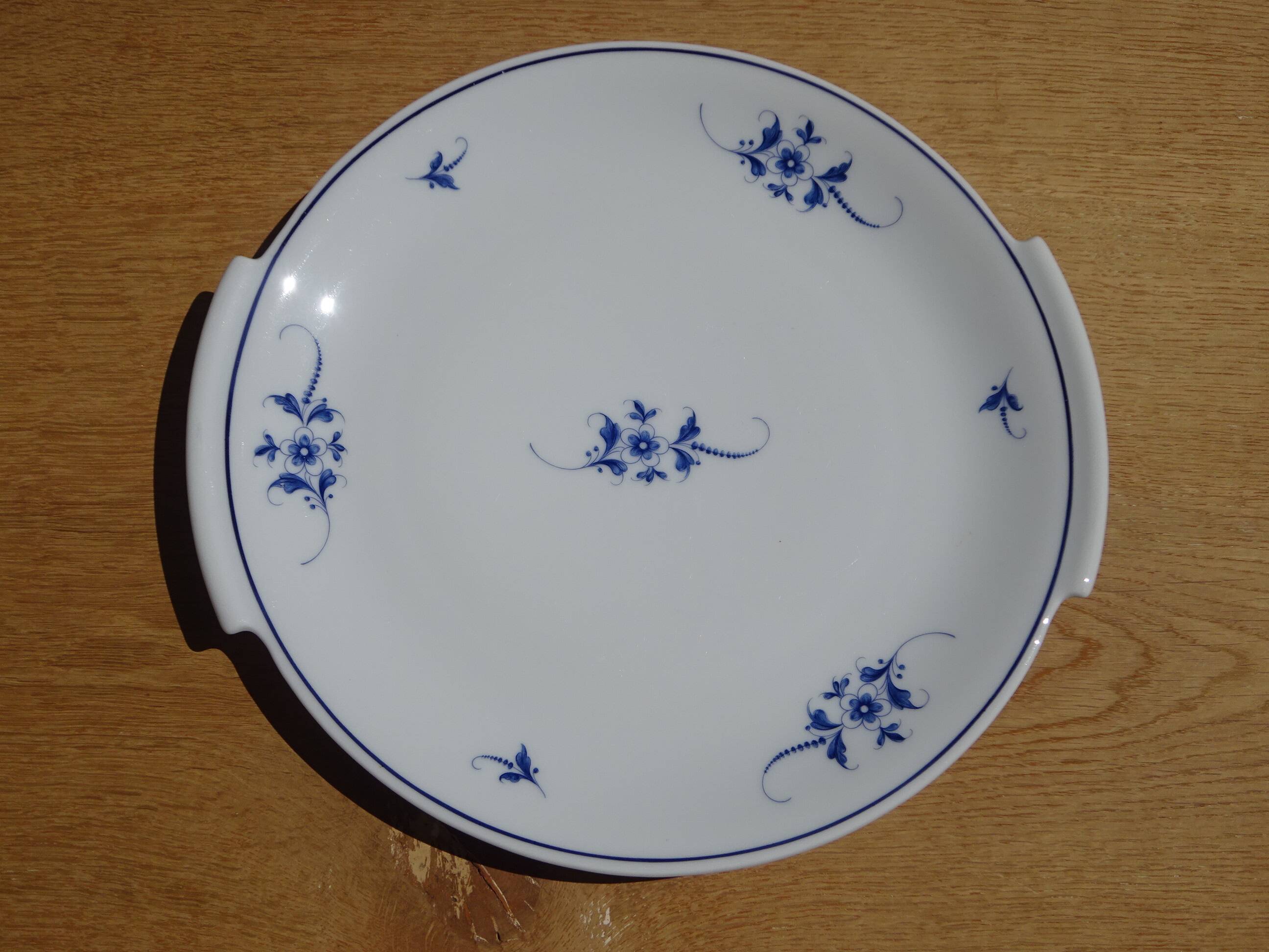 Dessert service, 13 pieces in Limoges porcelain, Bernardaud