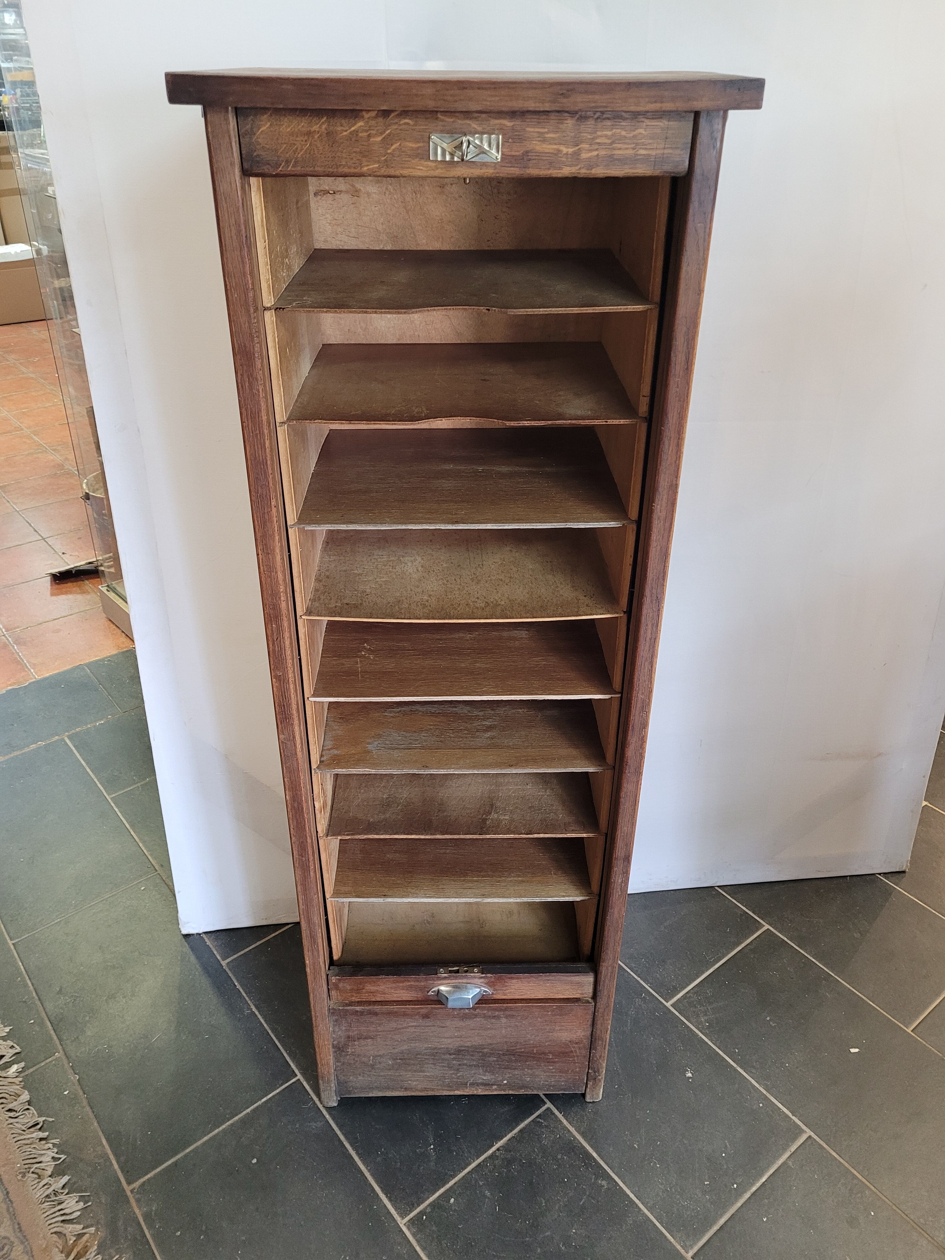 Old oak curtain binder