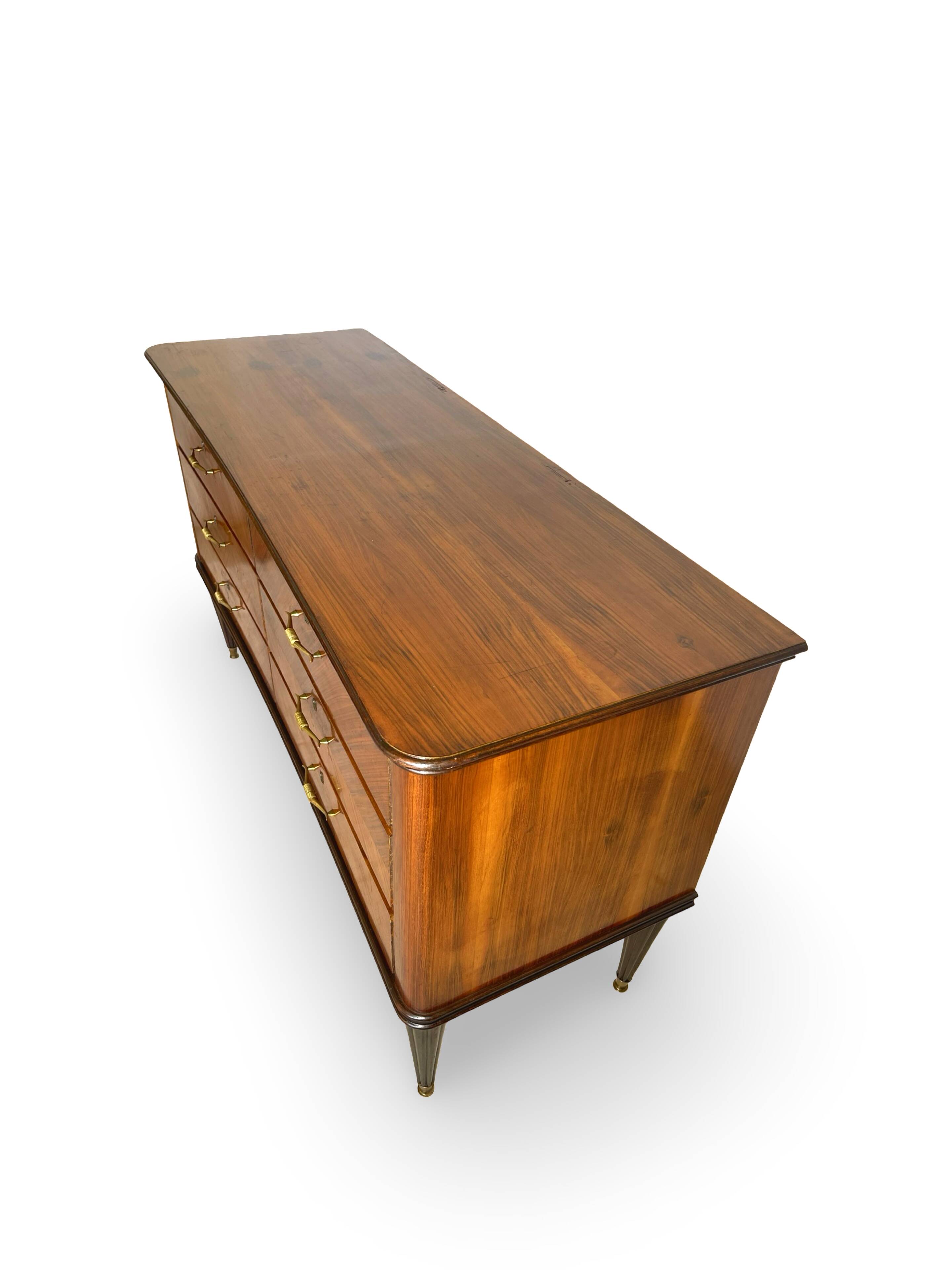 An Italian chest of drawers from the mid-20th century.