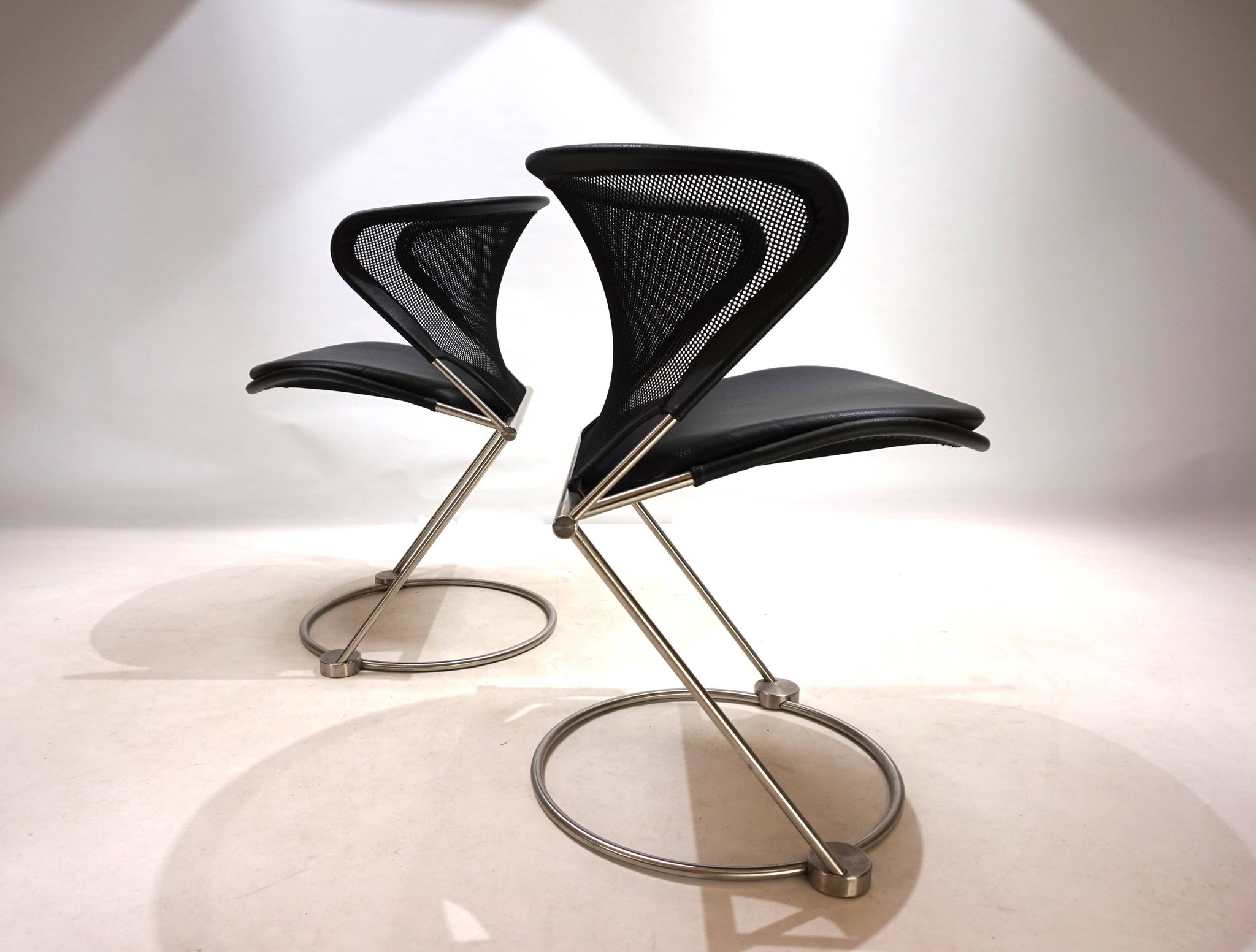 Set of 2 Wilkhahn Nuvola conference / dining room chairs by Herbert Ohl, 19