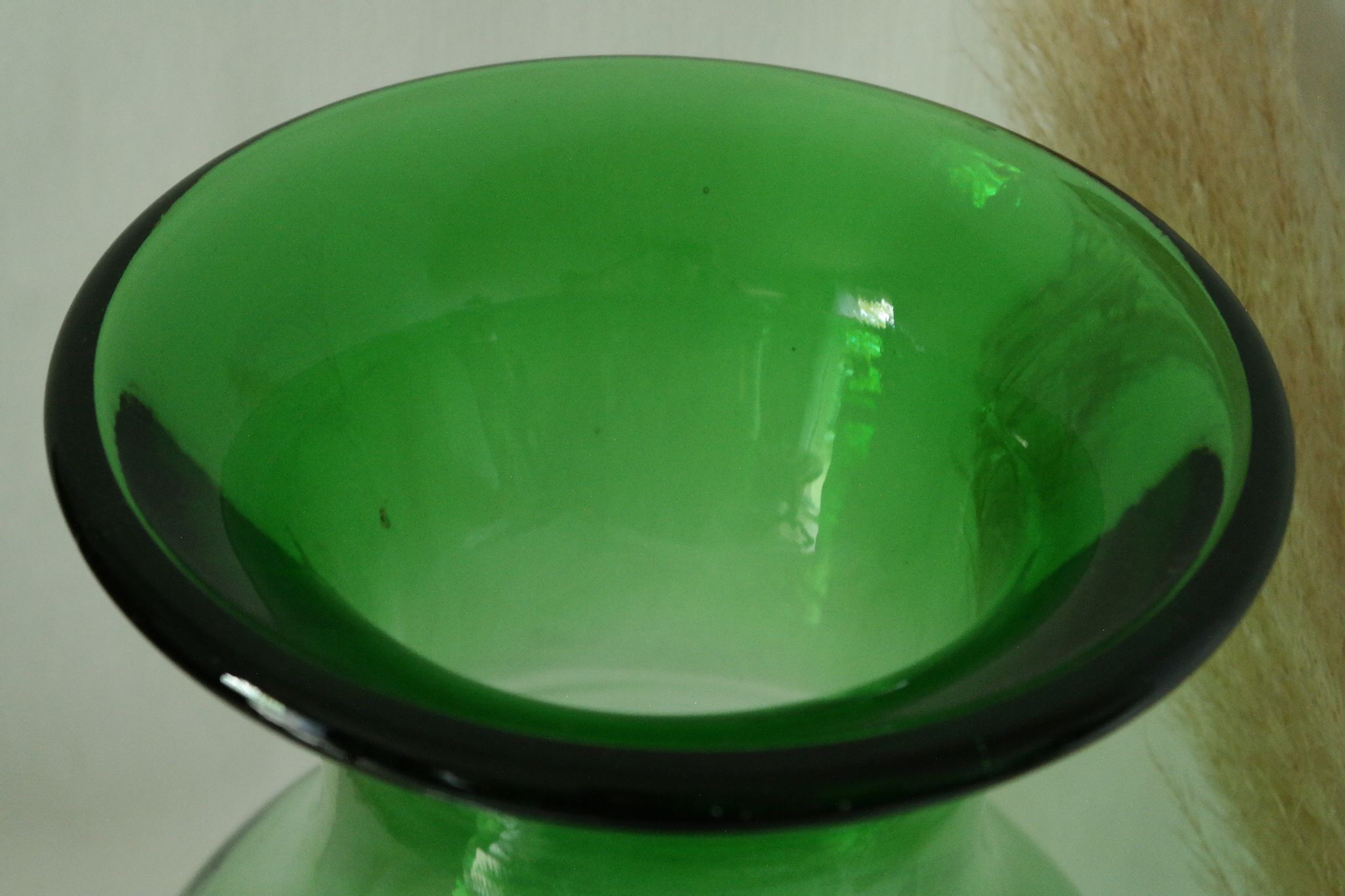 Thick glass vase from Italy, vintage.