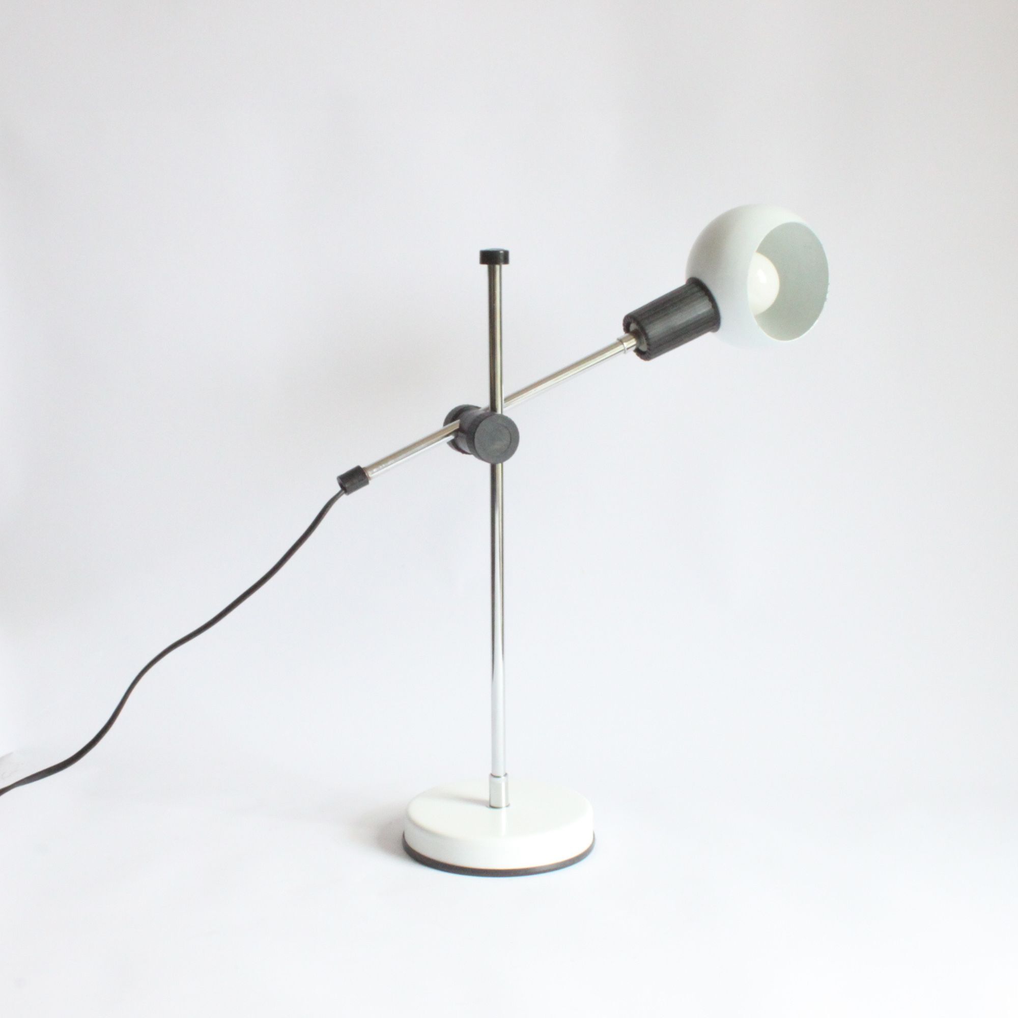 Veneta lumi italian swing arm desk office lamp 1980s