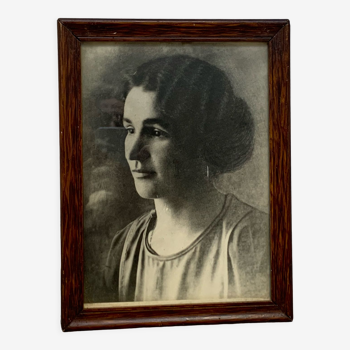 Old vintage young woman photo board
