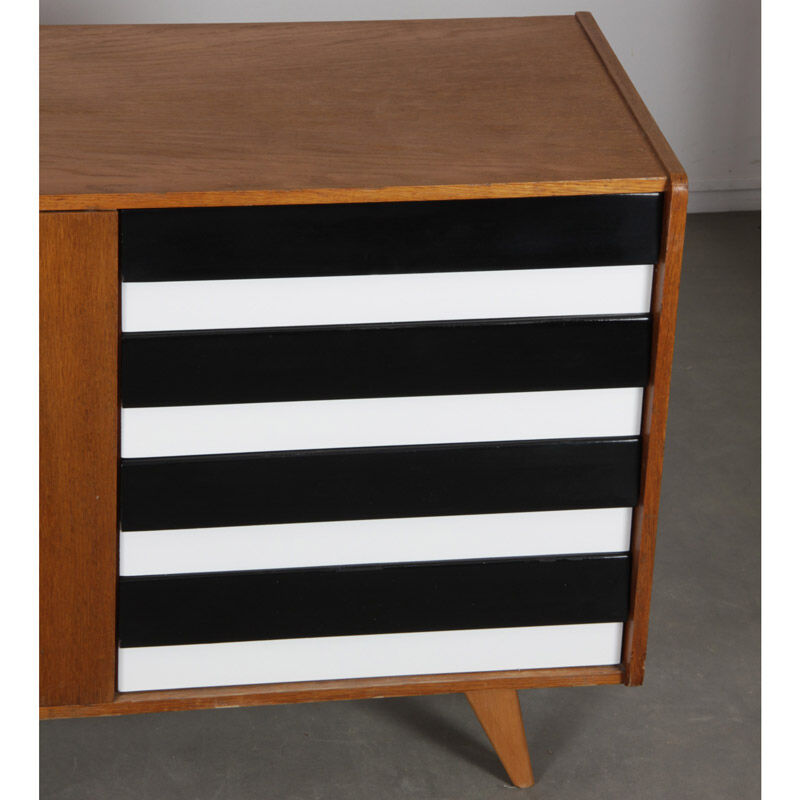 Oak enfilade by jiri jiroutek, model u-460, 1960