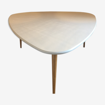Scandinavian tripod table
