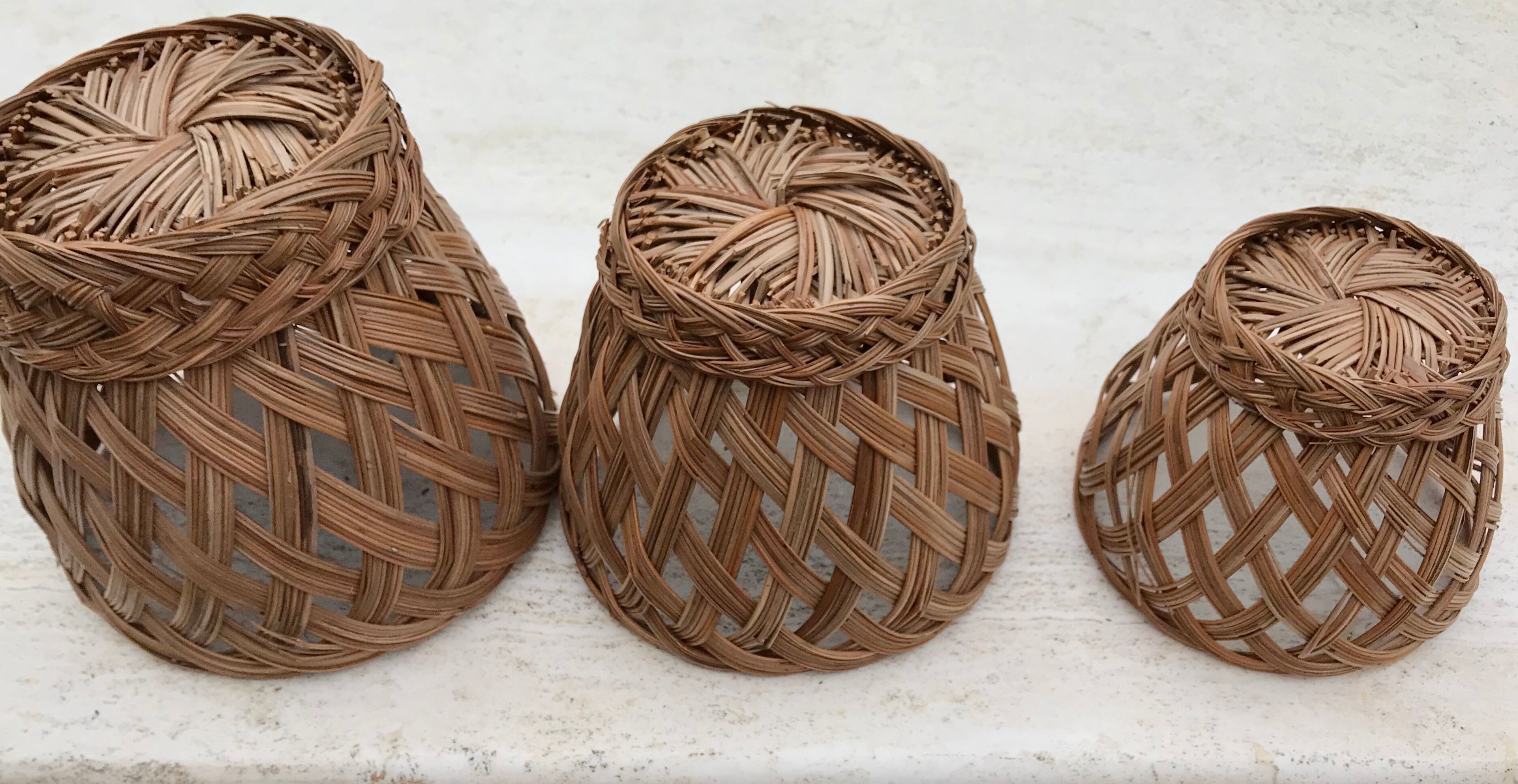 Vintage gigognes baskets