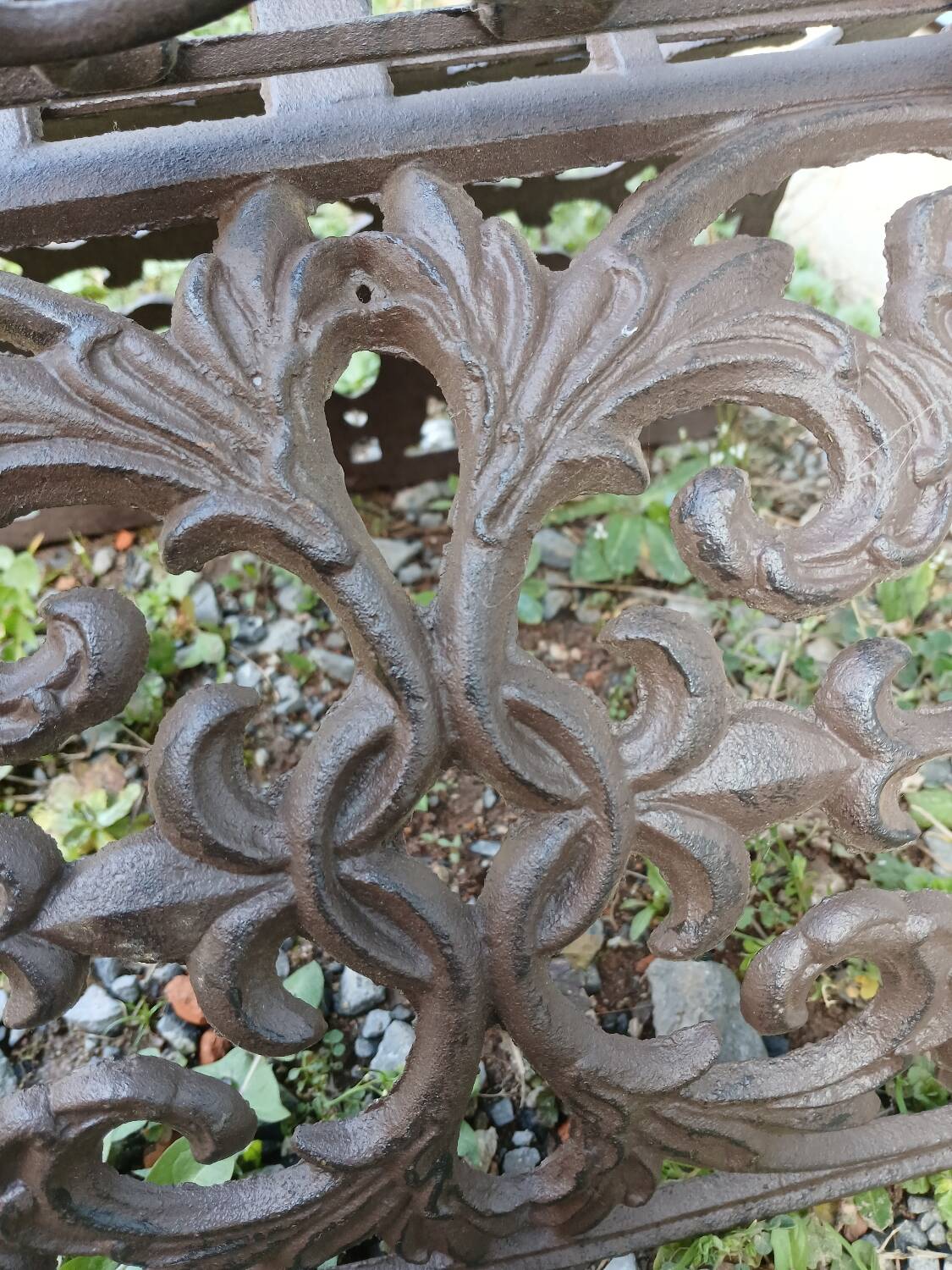 Cast iron magazine rack / wood log rack