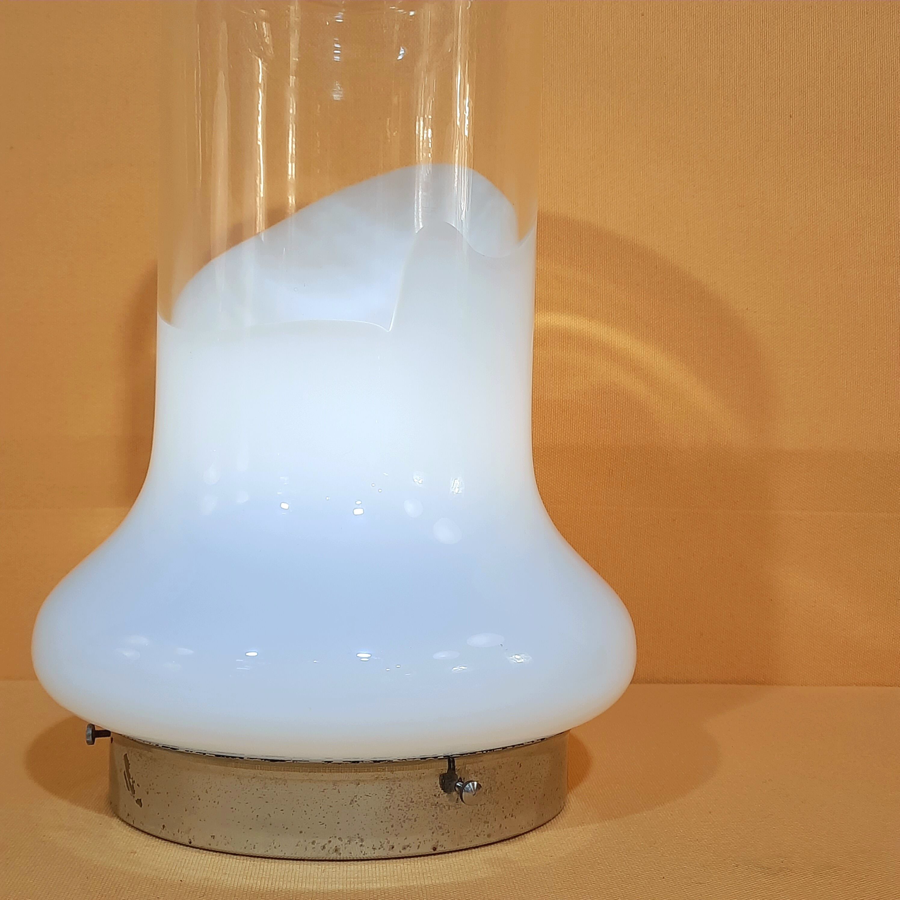 Italian table lamp circa 1970 in murano glass