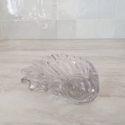 Shell-shaped glass pocket tray
