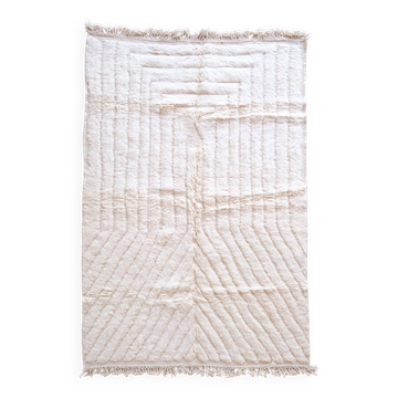 White Moroccan Beni Ourain Rug - 293 x 197 cm