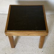 Table basse en orme et ardoise par Maison Regain 1970