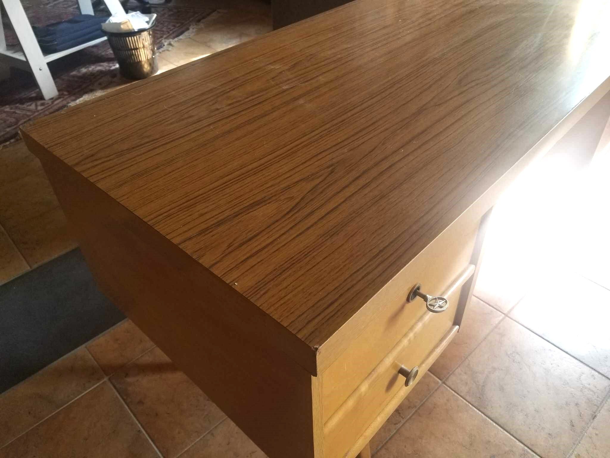 Ekawerk desk