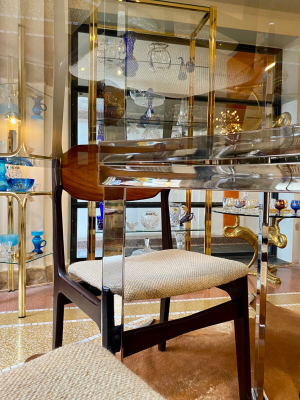 Table ronde en verre 1970