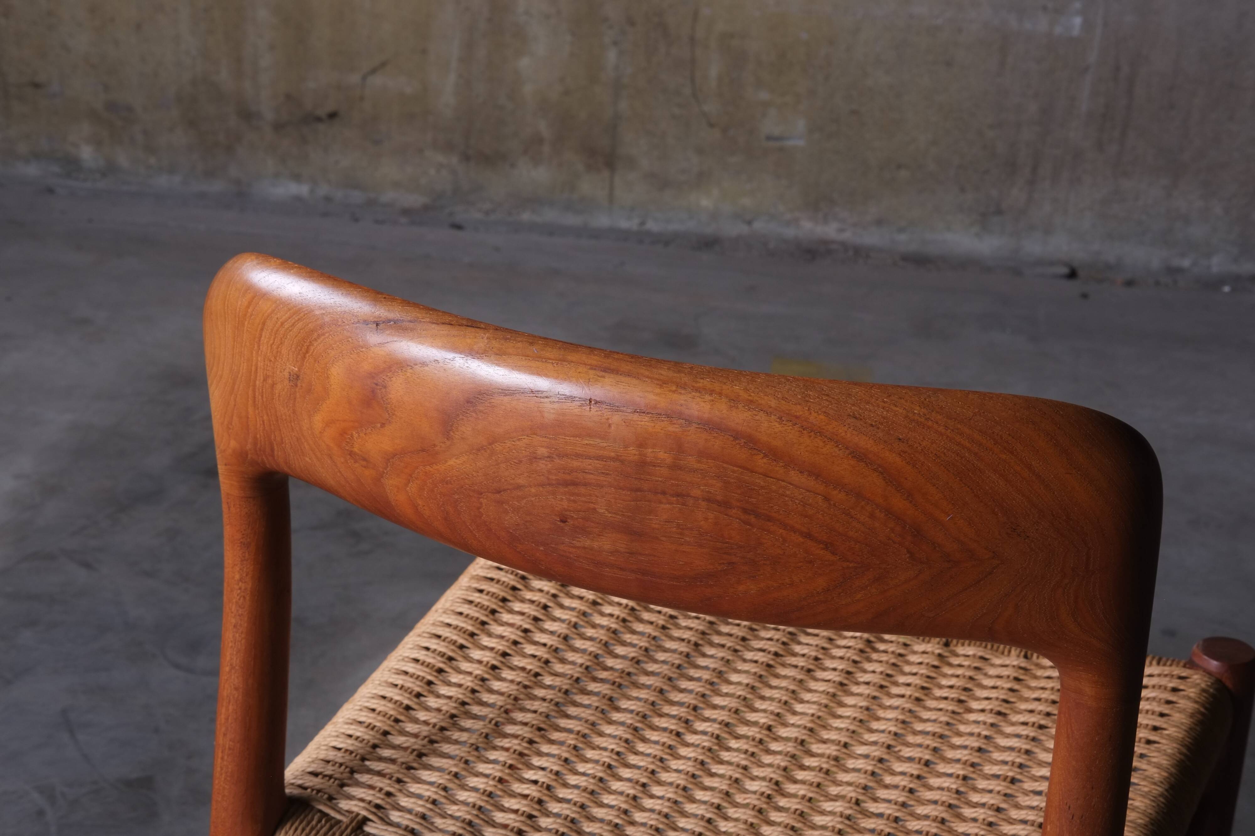 Niels O. Møller model 75 dining chair