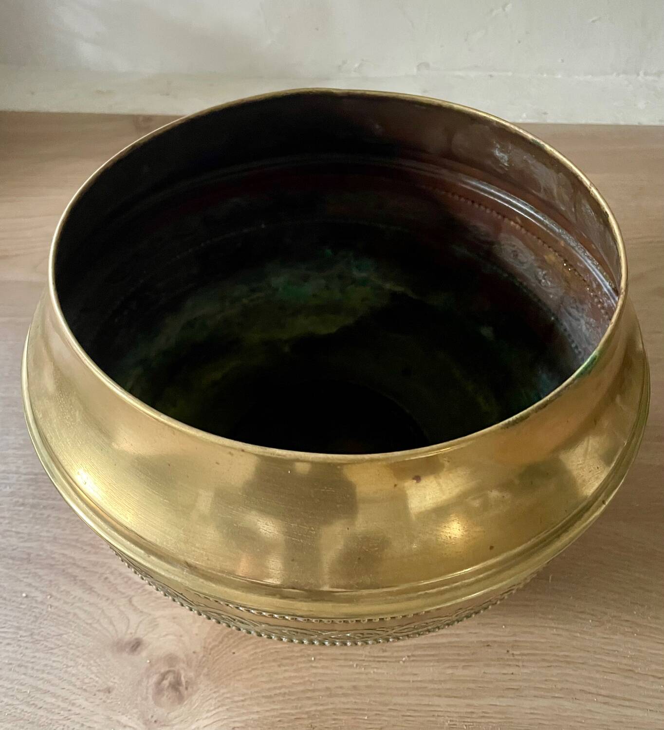 Brass flowerpot 28cm