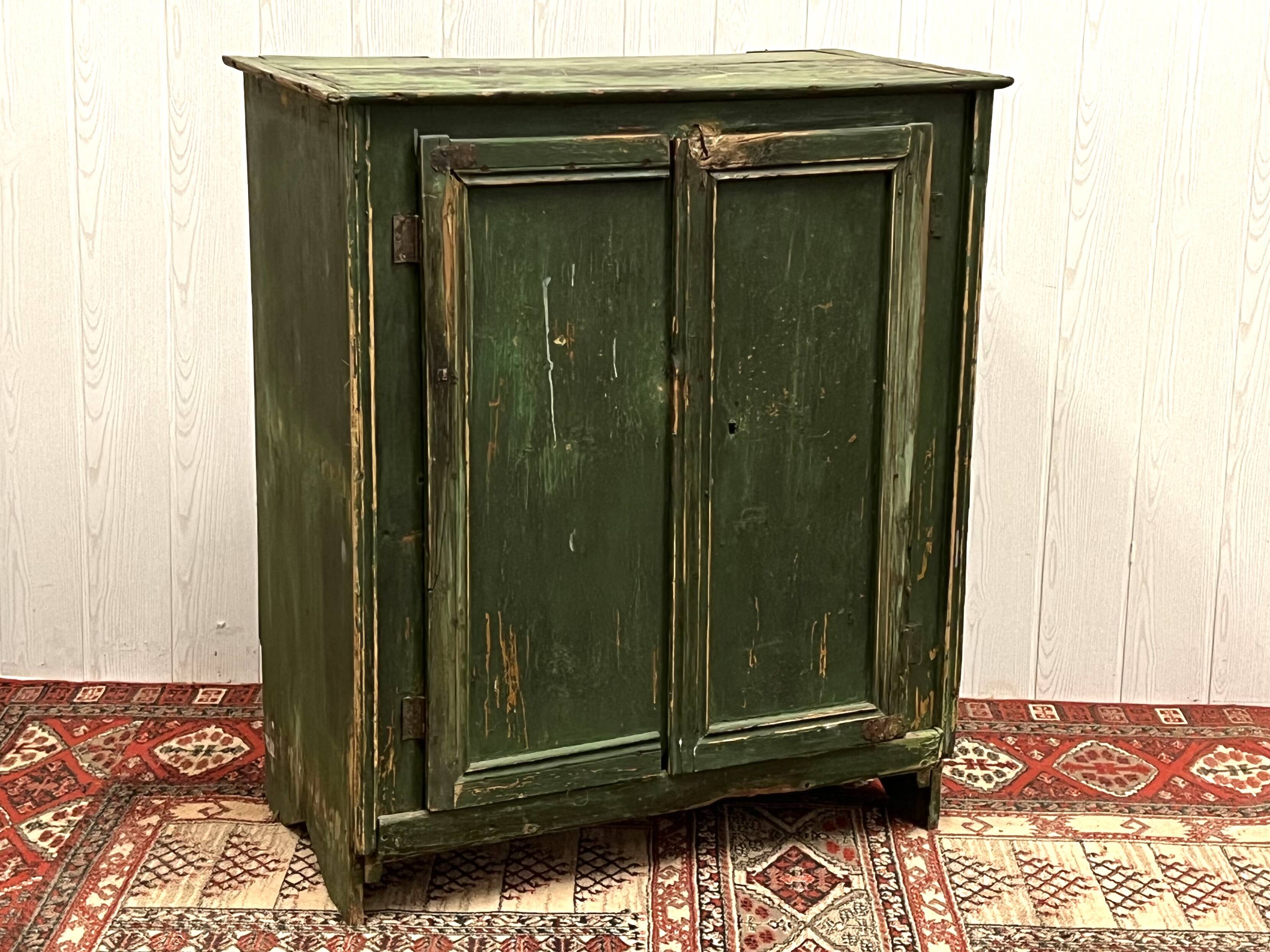 Patinated furniture / patinated buffet