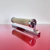 Functionalist wall lamp