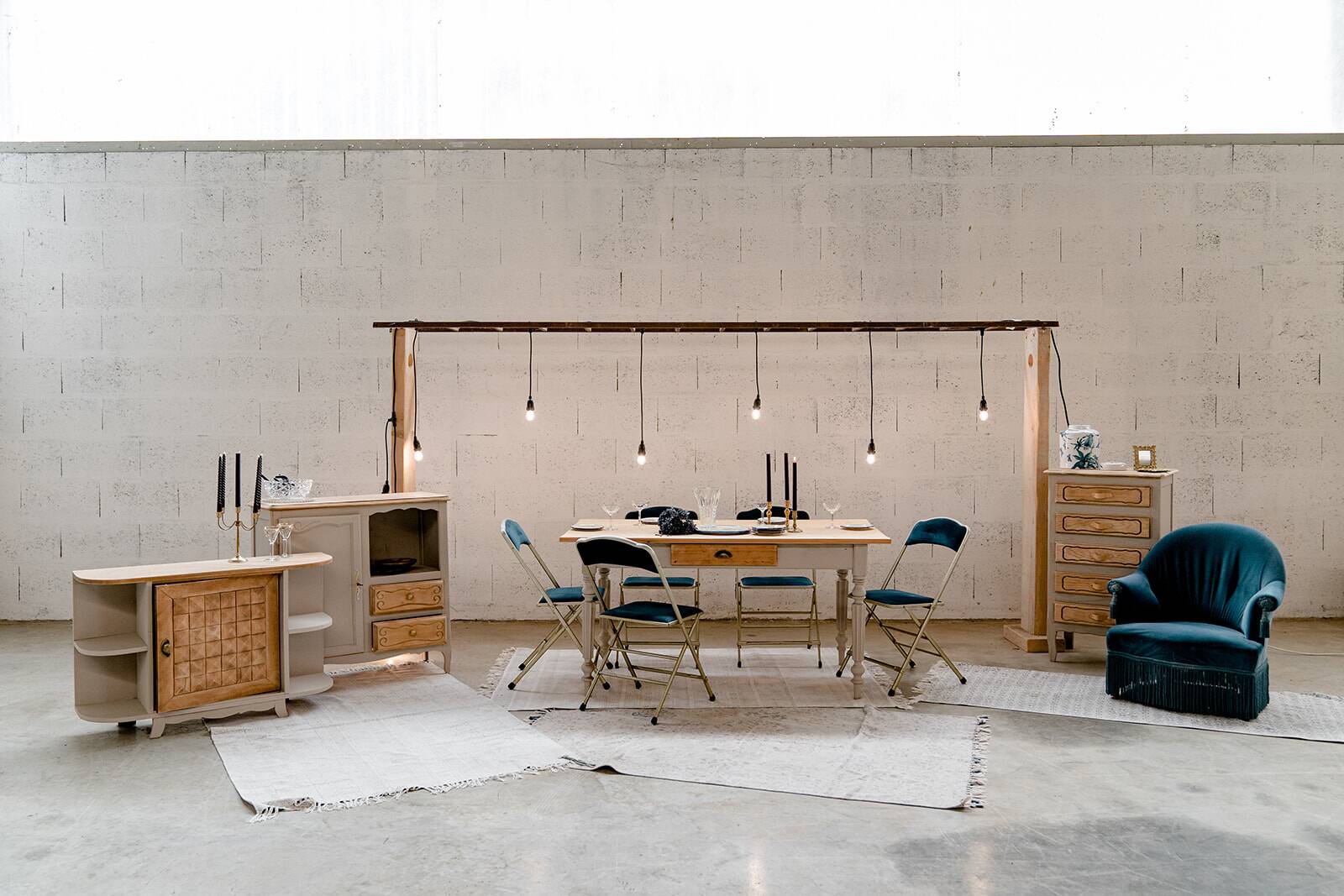 Fauteuil crapaud – Velours bleu