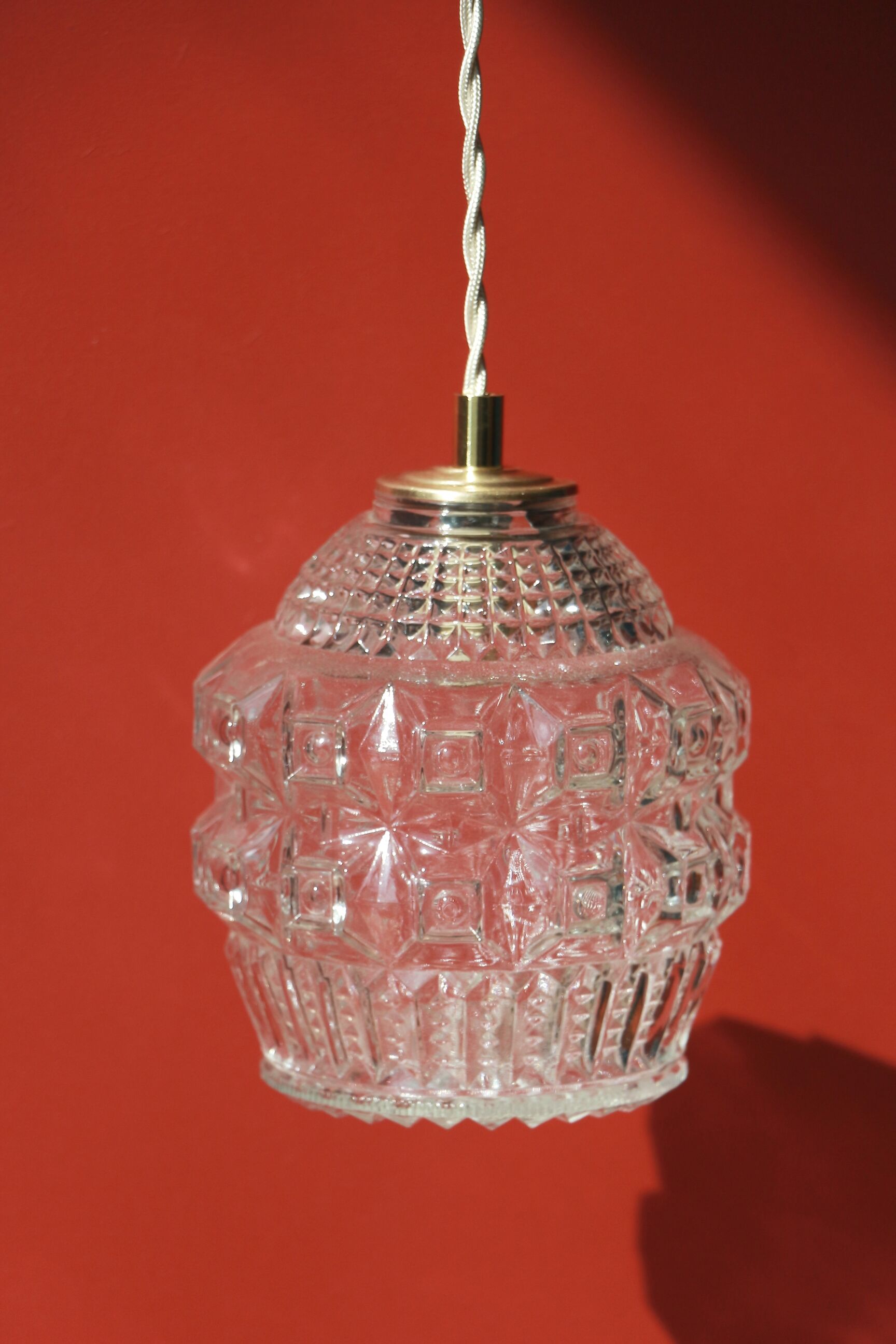 Hanging lamp textured patterned glass and relief