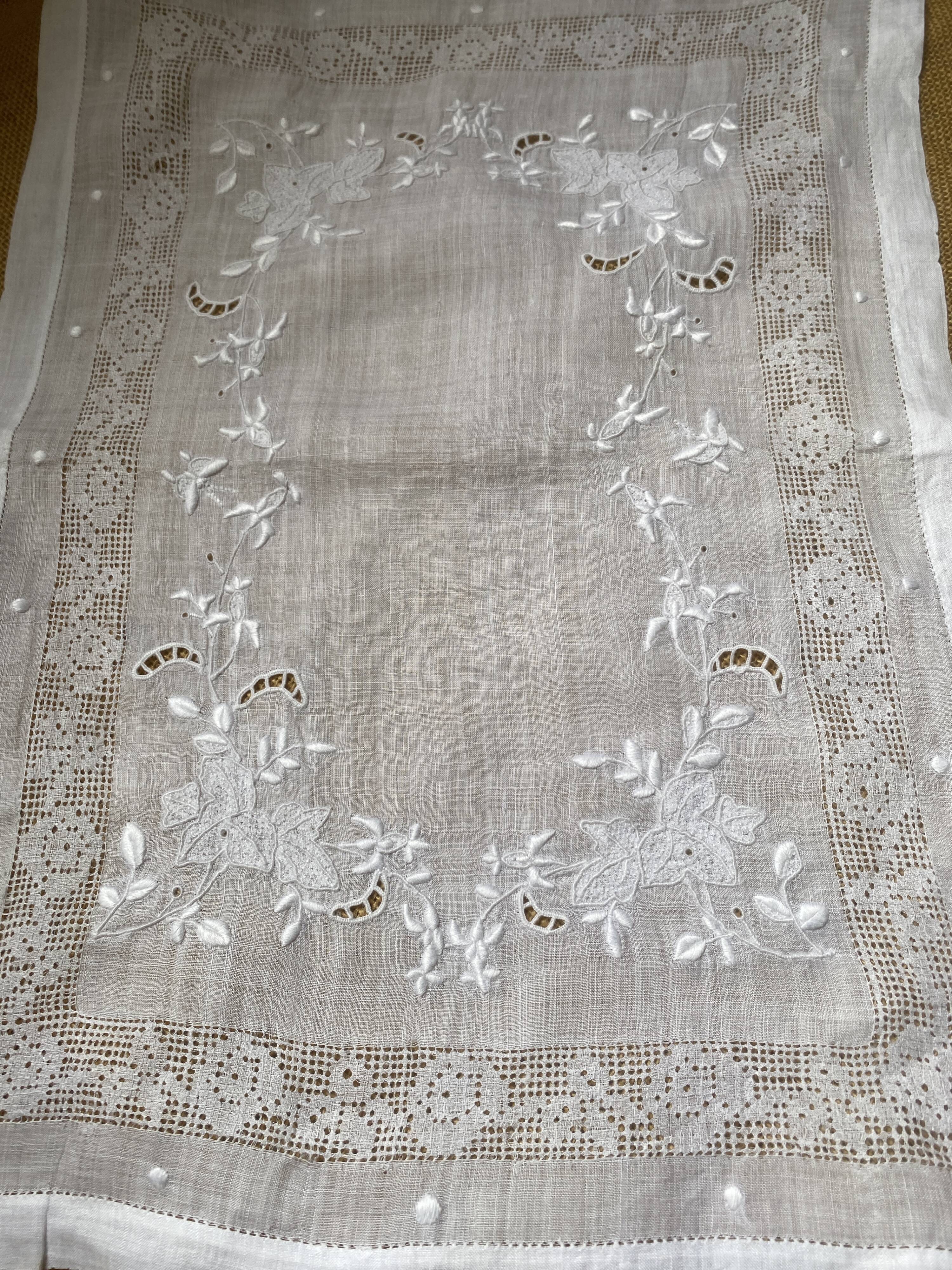 Embroidered veil napeing