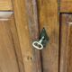 Armoire 2 portes en bois exotique