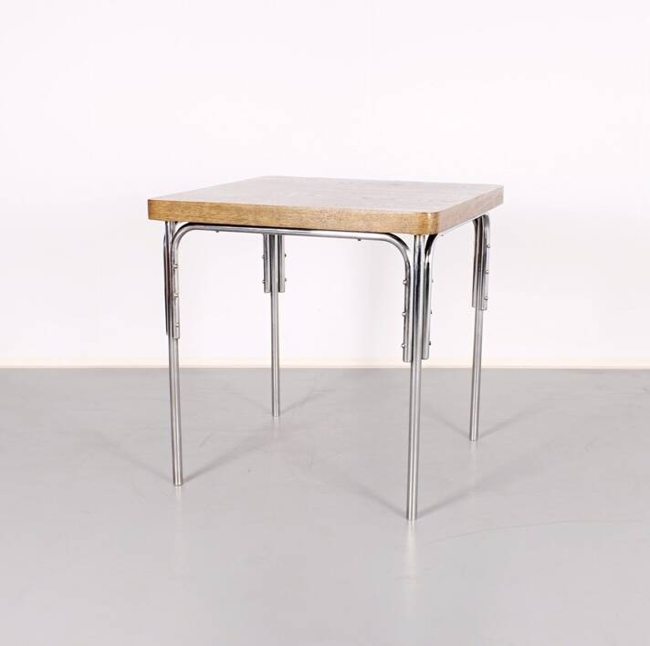 Table design Italian tubular metal base