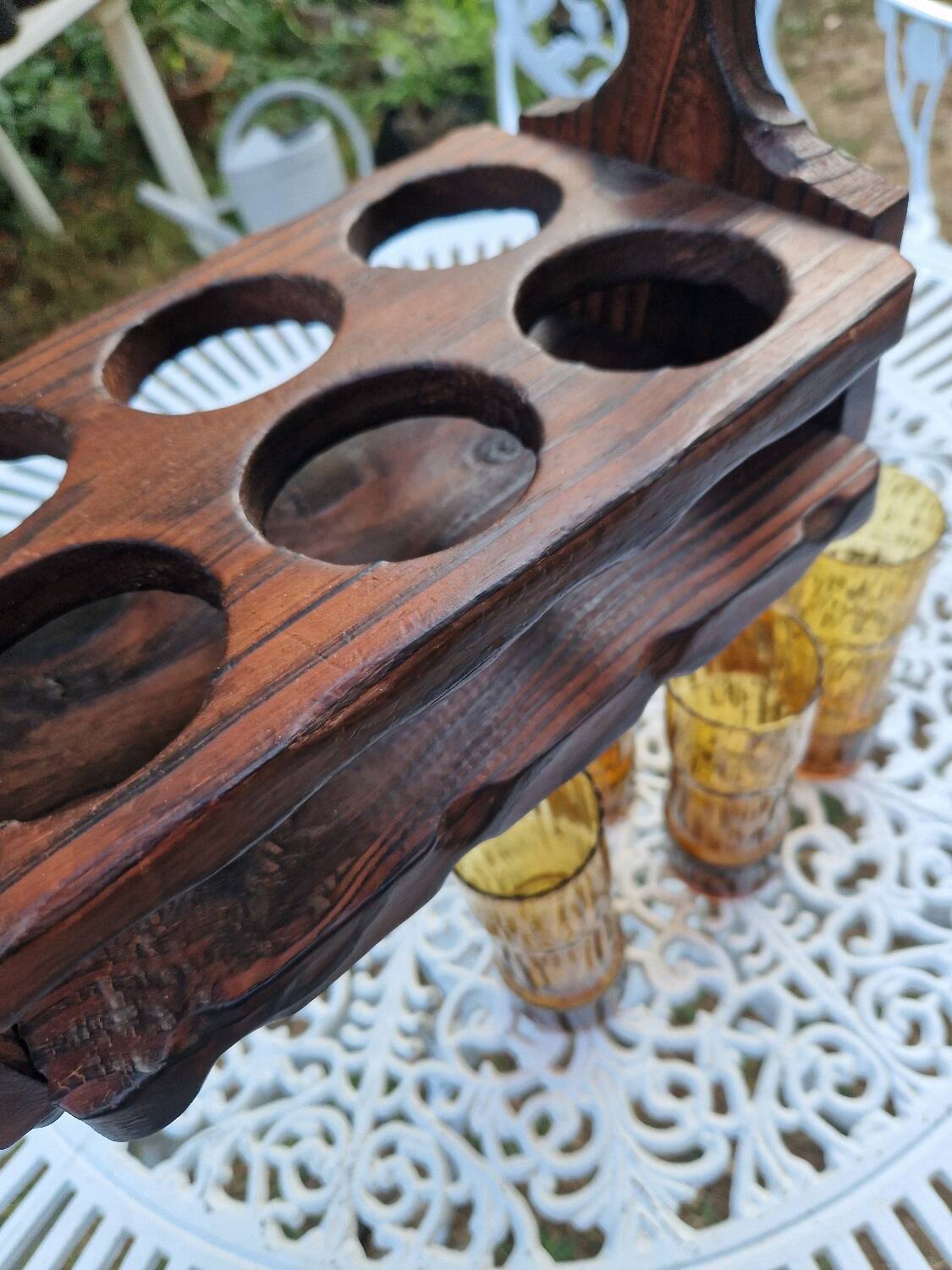 Service de 6 verres vintage ambrés avec porte-verres en bois