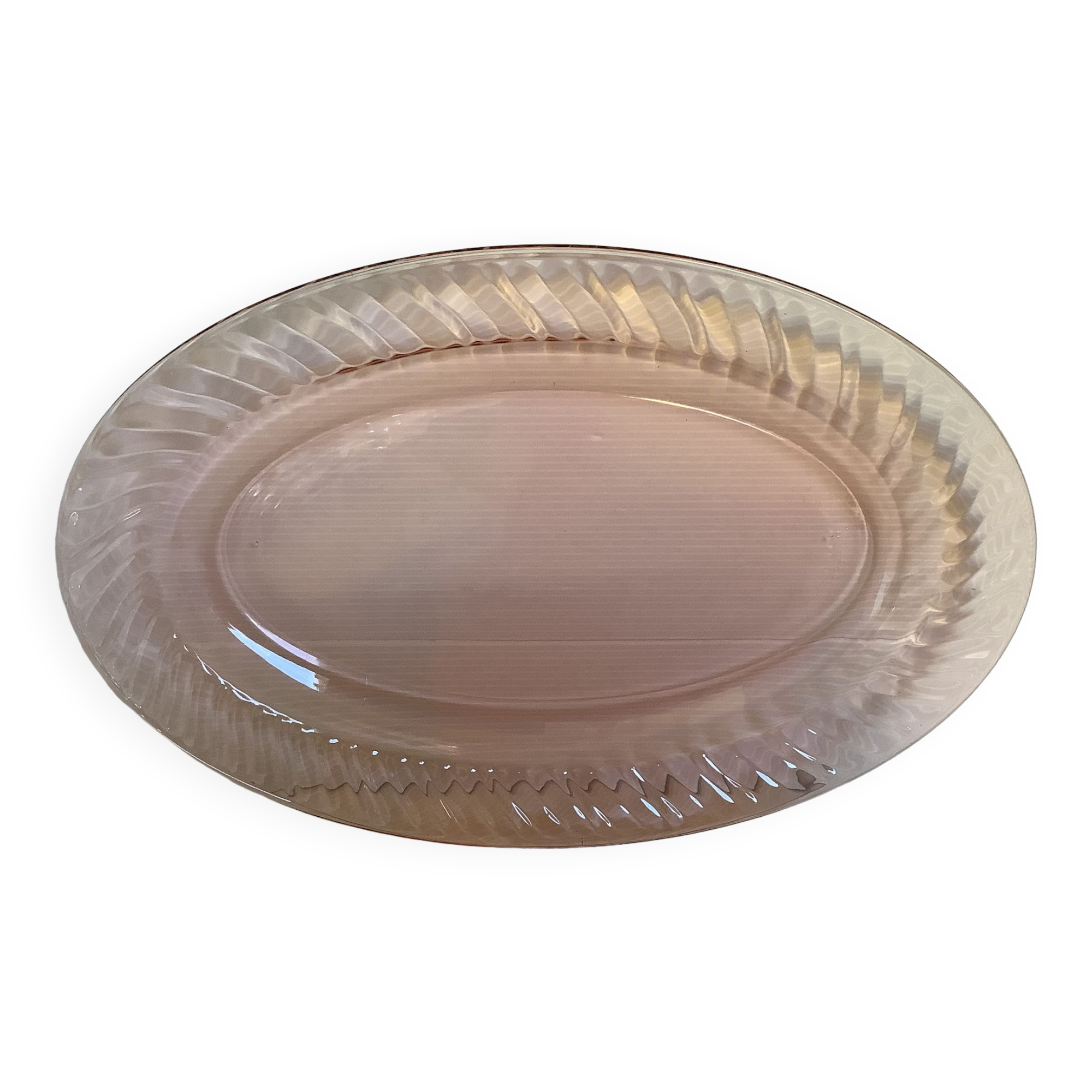 Oval pink glass plate model Rosaline Arcoroc