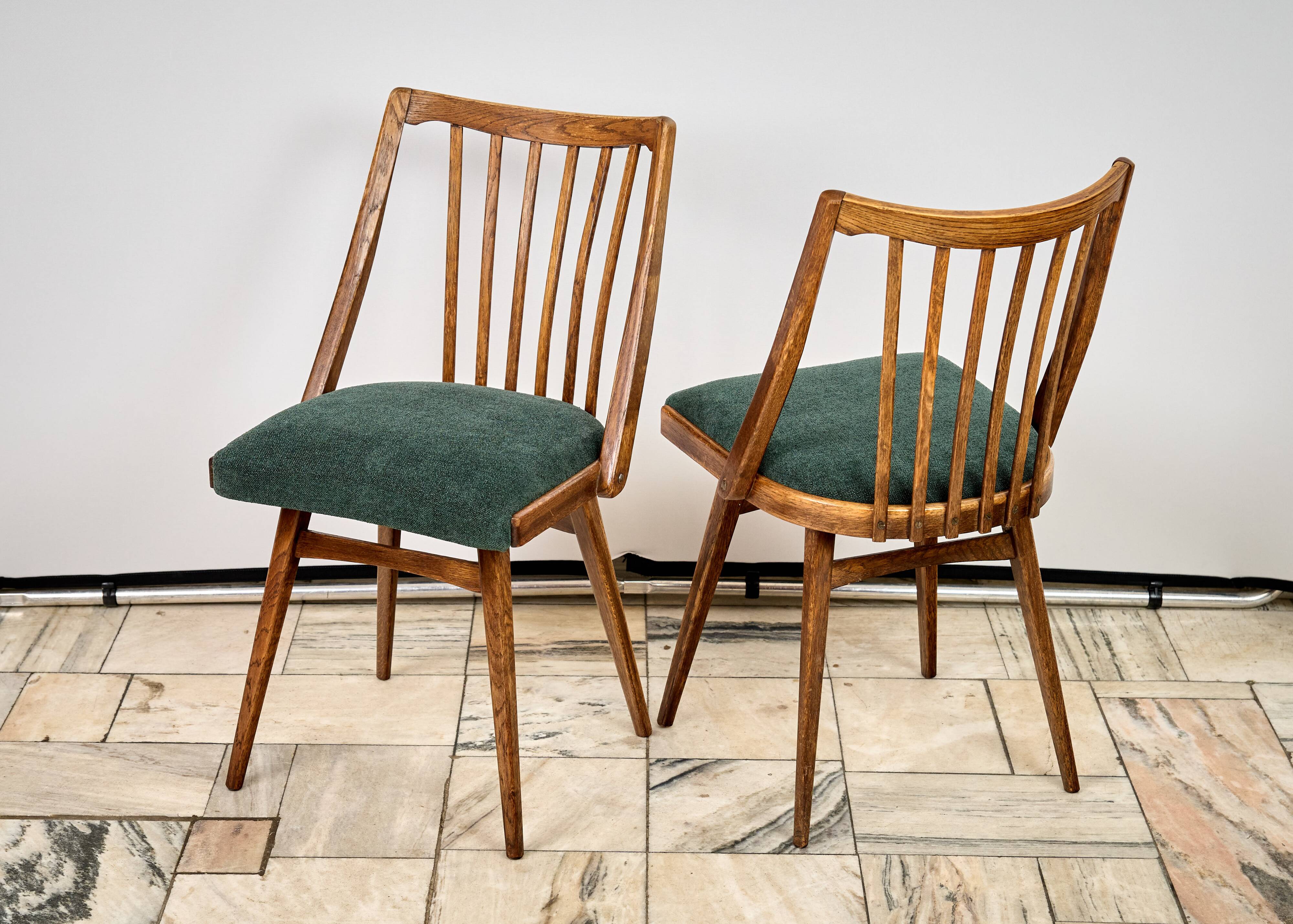 Set of Four Oak Chairs by Antonín Šuman, 1960s, Czechoslovakia