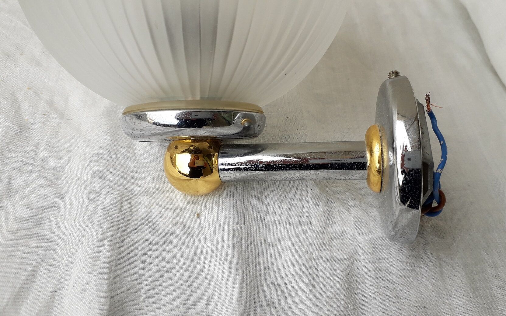 Pair of Inda wall lamps