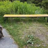 Bench of schoolchildren