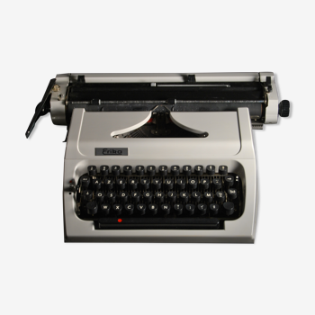 Vintage typewriter Erika 173