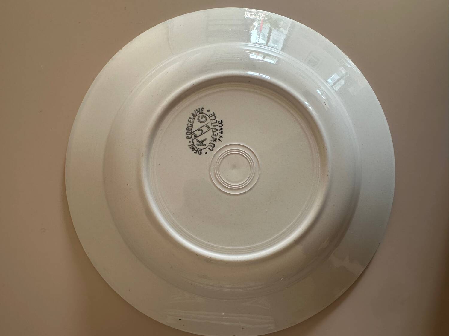 Set of plates