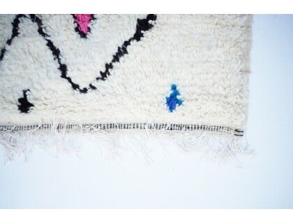 Colorful Berber carpet 325 x 190cm