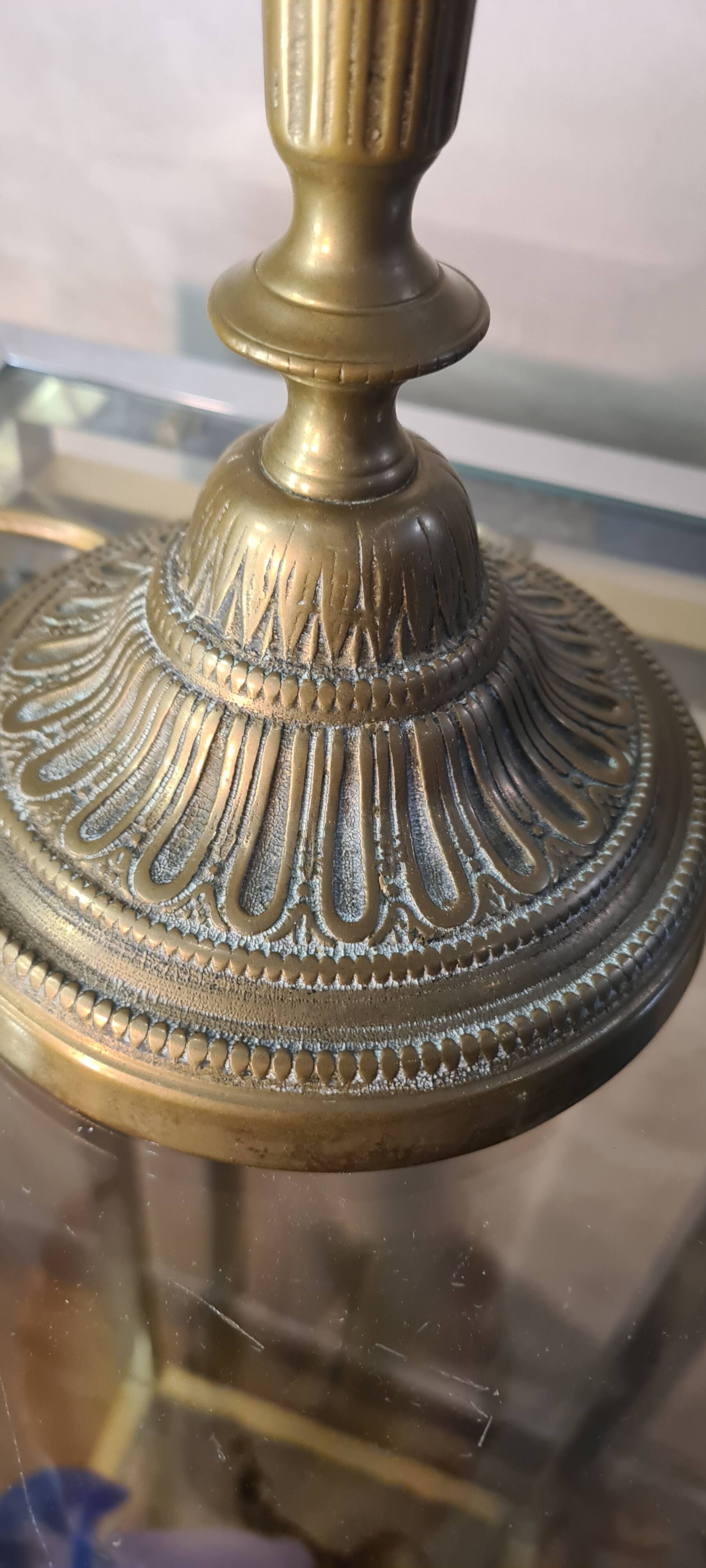 Art deco bronze lamp with pretty purple tulip, 41x15 electricity ok