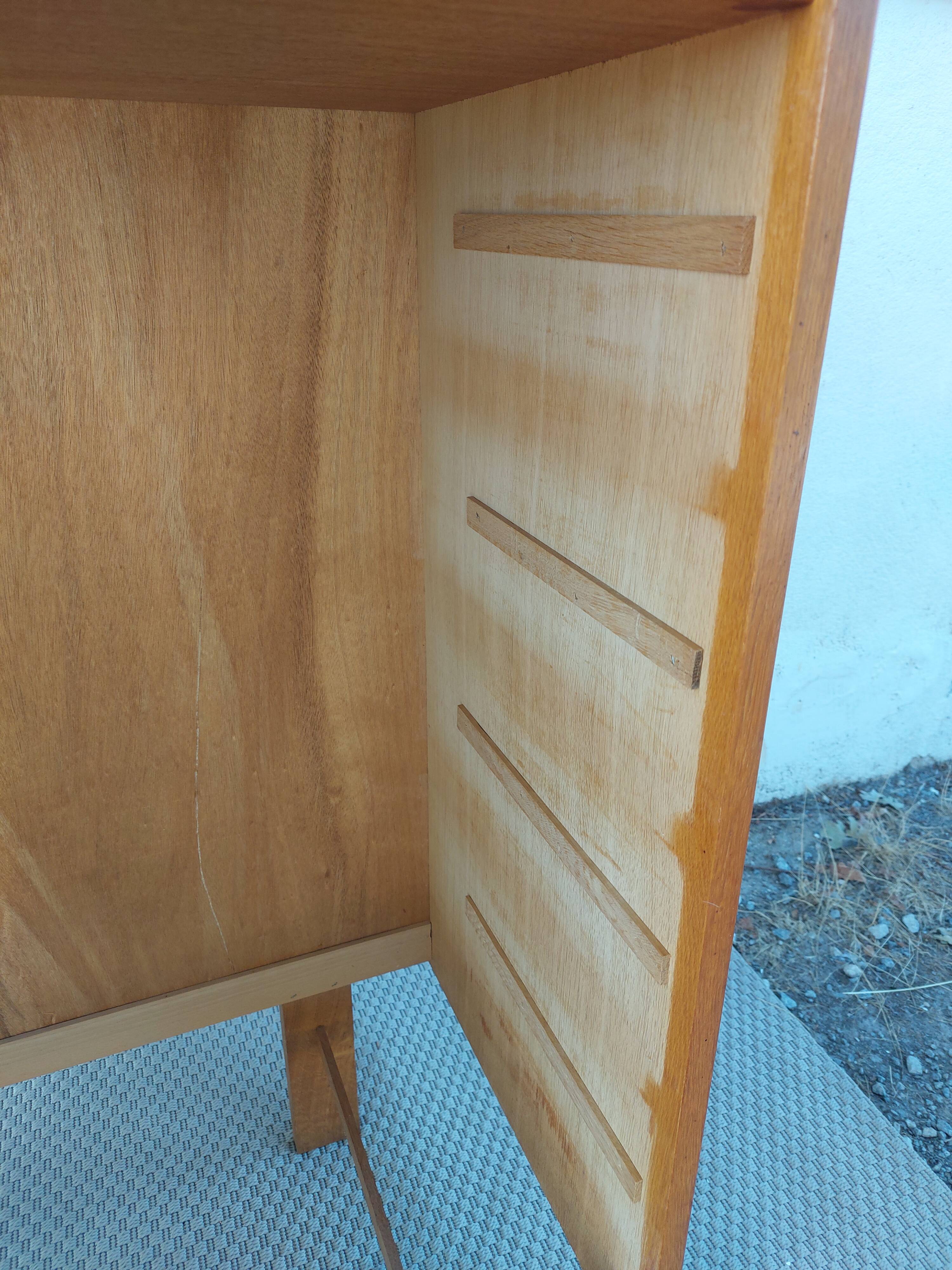 vintage chest of drawers, 60s-70s, "hidden" handles